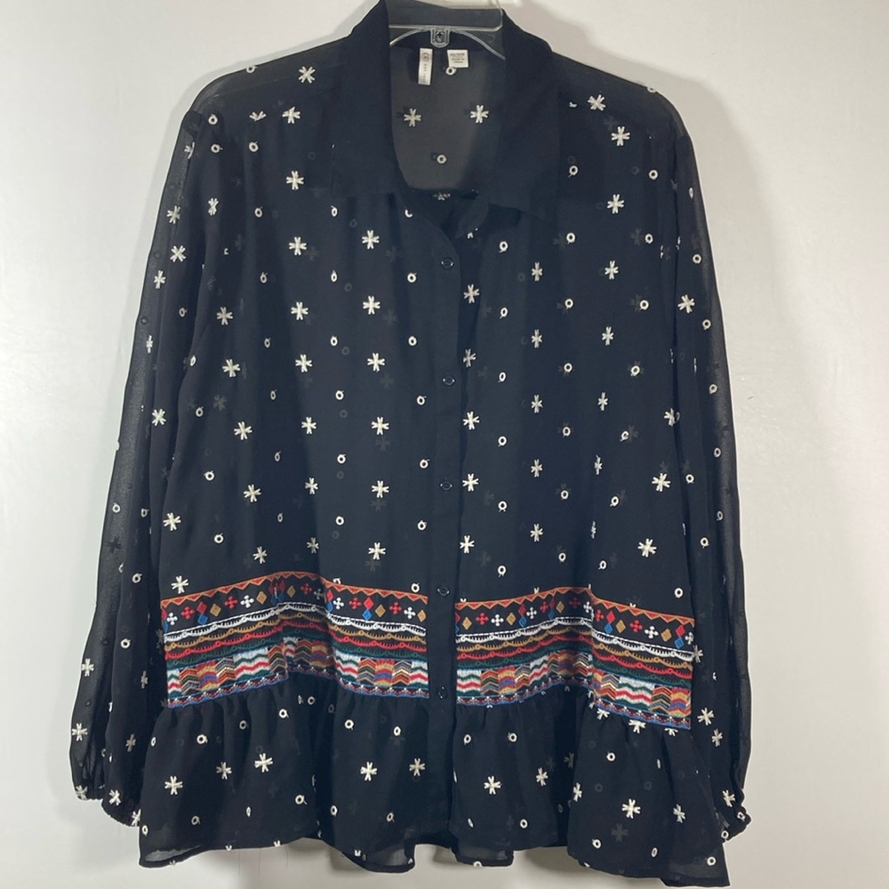 Cato Top/Blouse Women Size 18/20W Black & White Embroidery & Ruffle Semi Sheer